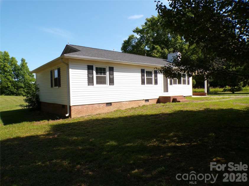 5391 Sapp Road, Kannapolis, NC 28083.  MLS# CAR4388250, YatesRealty ID 11368. 
