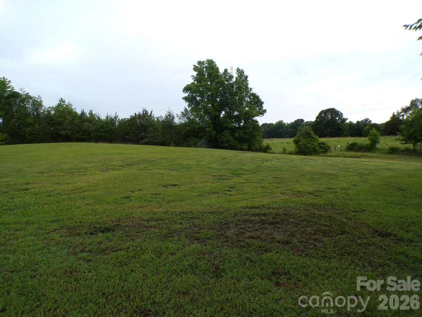 5391 Sapp Road, Kannapolis, NC 28083.  MLS# CAR4388250, YatesRealty ID 11368. 