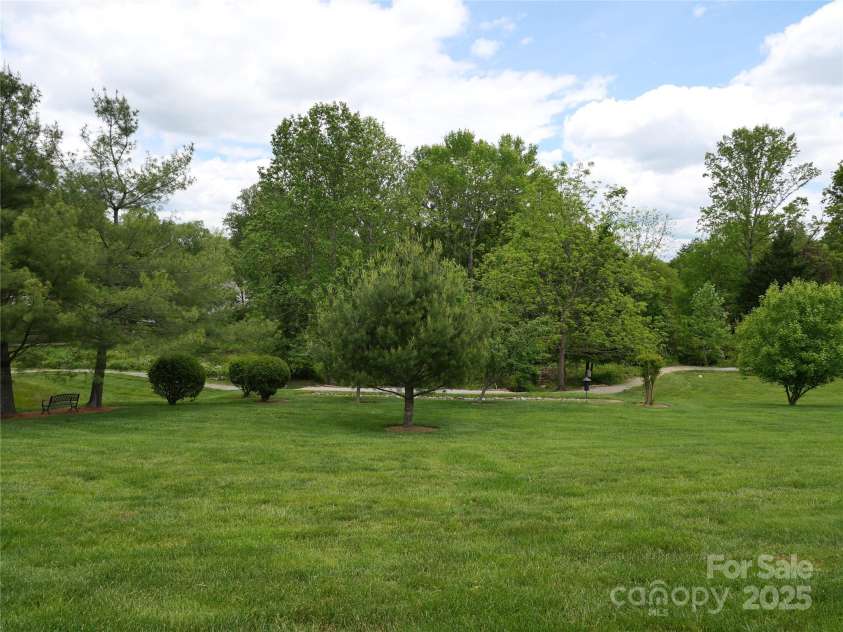 37 Woodridge View Court, Hendersonville, NC 28791.  MLS# CAR4255791, YatesRealty ID 11369. 