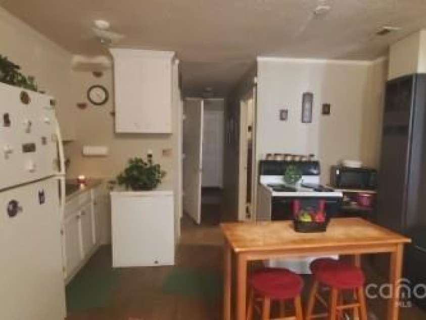 1015 Airline Avenue, Gastonia, NC 28054.  MLS# CAR4221170, YatesRealty ID 1137. 