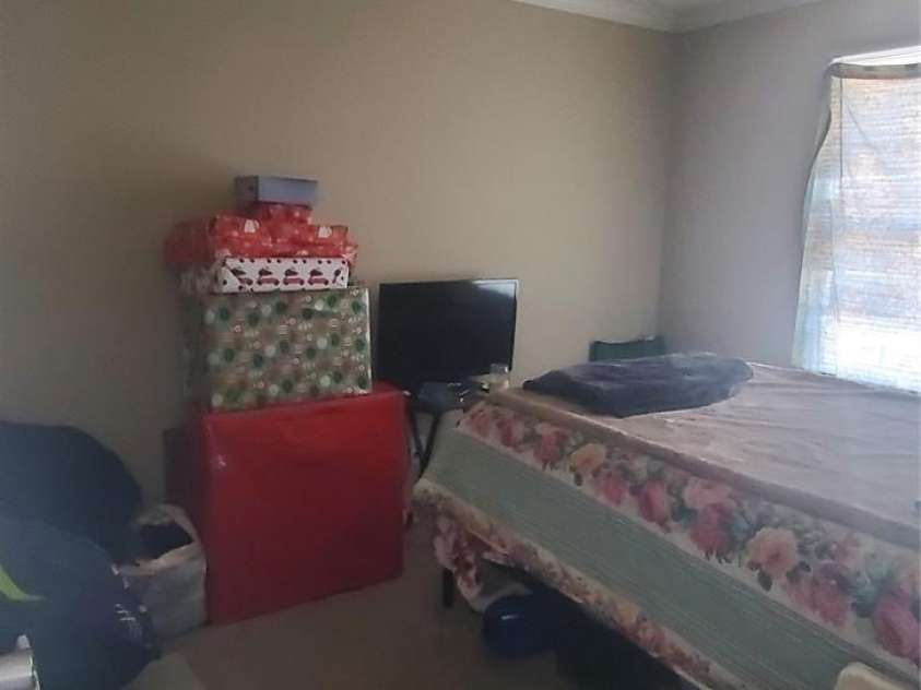 1015 Airline Avenue, Gastonia, NC 28054.  MLS# CAR4221170, YatesRealty ID 1137. 