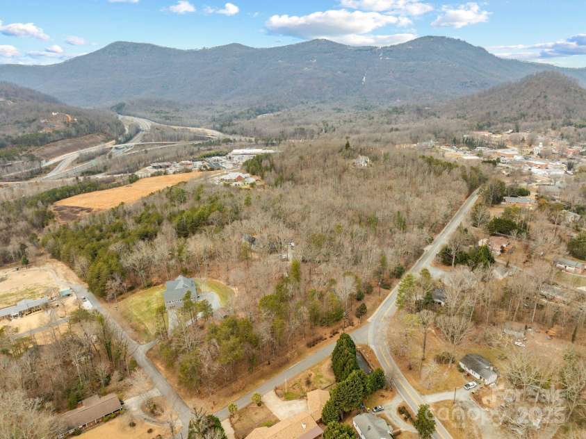 102 Weaver Mill Road, Columbus, NC 28722.  MLS# CAR4211548, YatesRealty ID 1137. A sidewalk from the home will take you to downtown Columbus