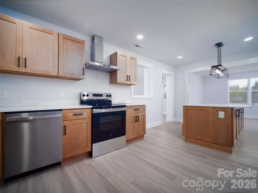1325 Armstrong Road, Belmont, NC 28012.  MLS# CAR4359211, YatesRealty ID 11370. 