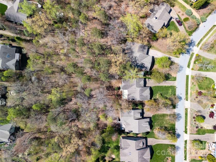 314 Fennel Dun Circle, Biltmore Lake, NC 28715.  MLS# CAR4248445, YatesRealty ID 11371. 