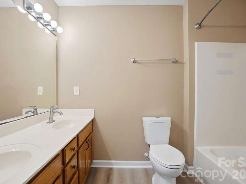 7531 Pilot Cove Court, Denver, NC 28037.  MLS# CAR4349655, YatesRealty ID 11372. 