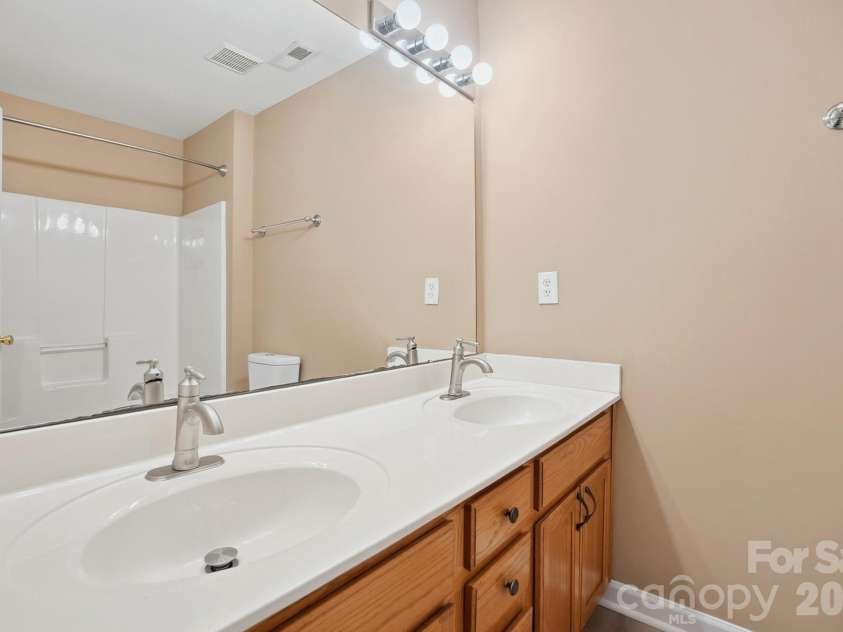7531 Pilot Cove Court, Denver, NC 28037.  MLS# CAR4349655, YatesRealty ID 11372. 