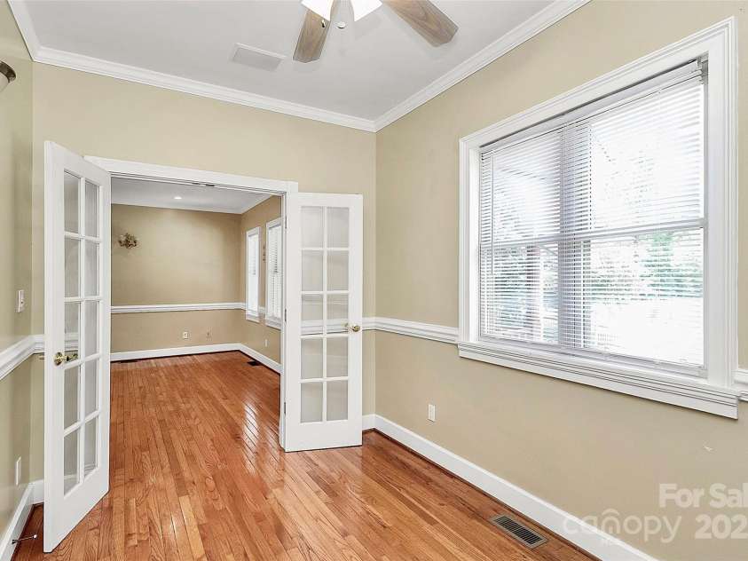 261 Melrose Drive, Concord, NC 28025.  MLS# CAR4255935, YatesRealty ID 11373. 