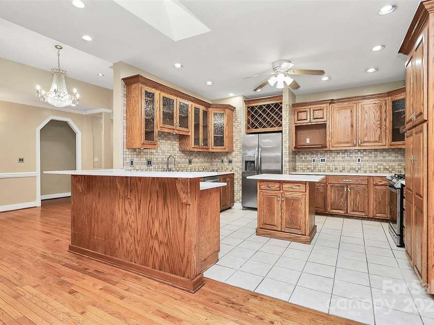 261 Melrose Drive, Concord, NC 28025.  MLS# CAR4255935, YatesRealty ID 11373. 