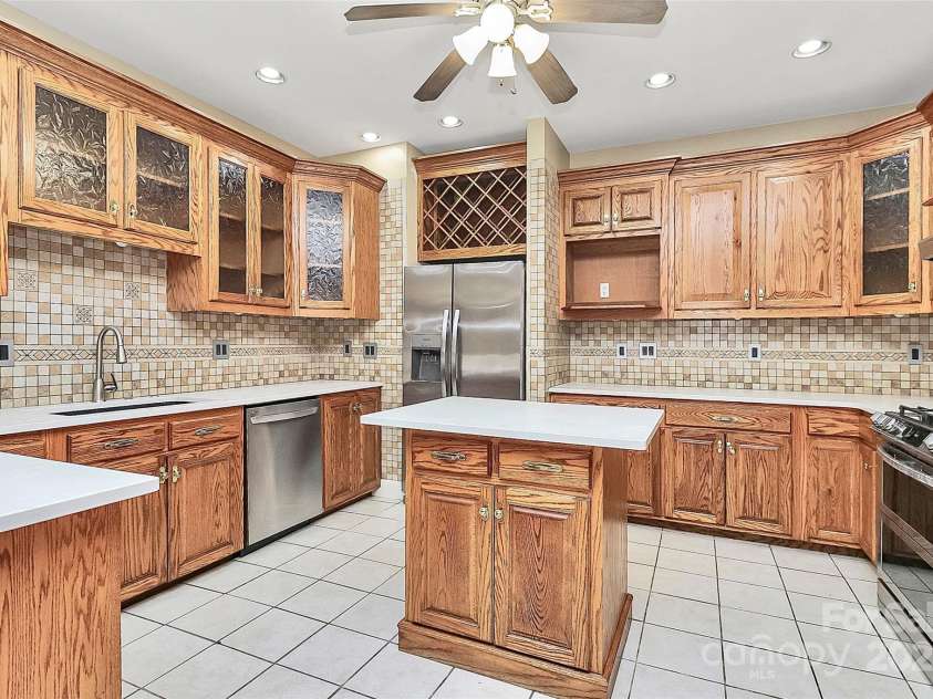 261 Melrose Drive, Concord, NC 28025.  MLS# CAR4255935, YatesRealty ID 11373. 