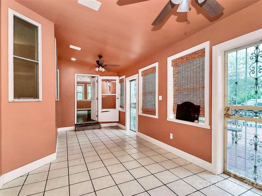 261 Melrose Drive, Concord, NC 28025.  MLS# CAR4255935, YatesRealty ID 11373. 