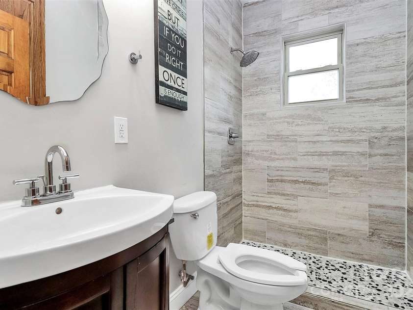 261 Melrose Drive, Concord, NC 28025.  MLS# CAR4255935, YatesRealty ID 11373. 