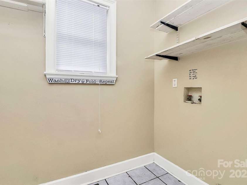 261 Melrose Drive, Concord, NC 28025.  MLS# CAR4255935, YatesRealty ID 11373. 