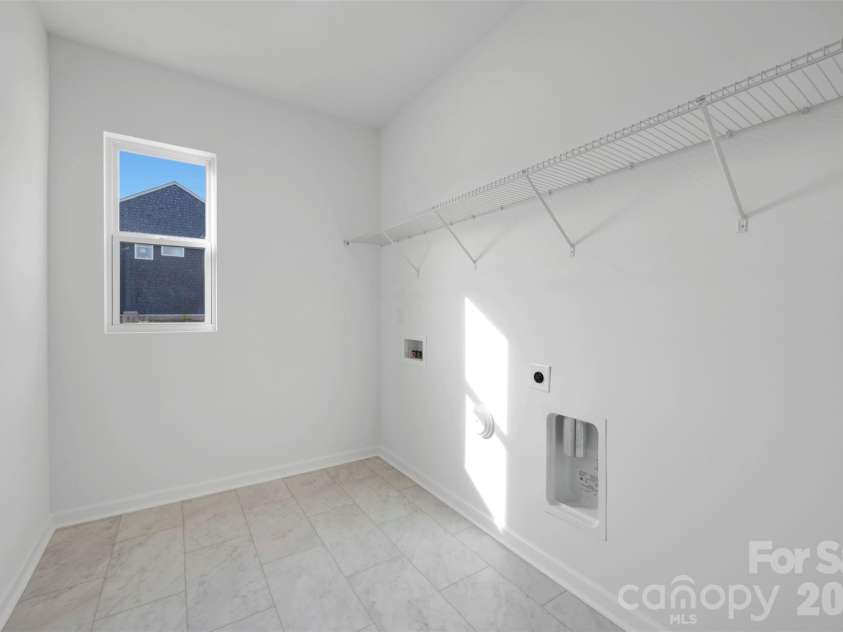 408 Willoughby Park Drive, Monroe, NC 28112.  MLS# CAR4337621, YatesRealty ID 11373. Laundry room