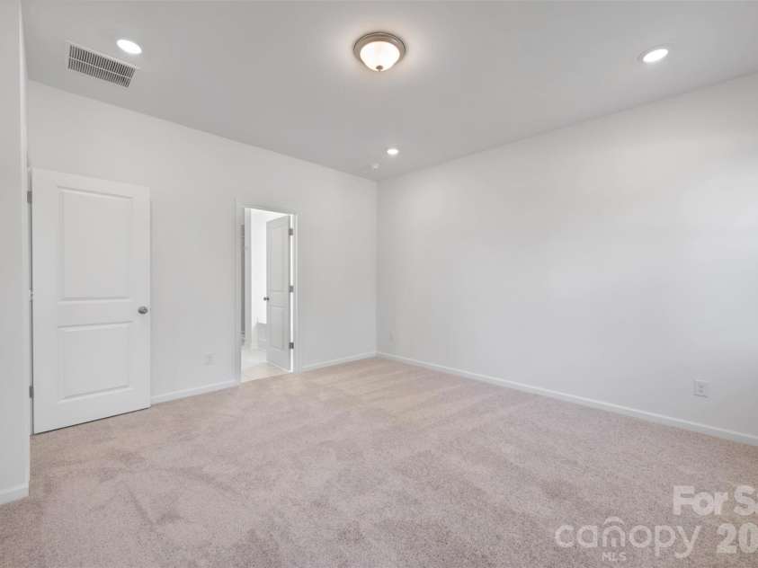 408 Willoughby Park Drive, Monroe, NC 28112.  MLS# CAR4337621, YatesRealty ID 11373. Owner's suite