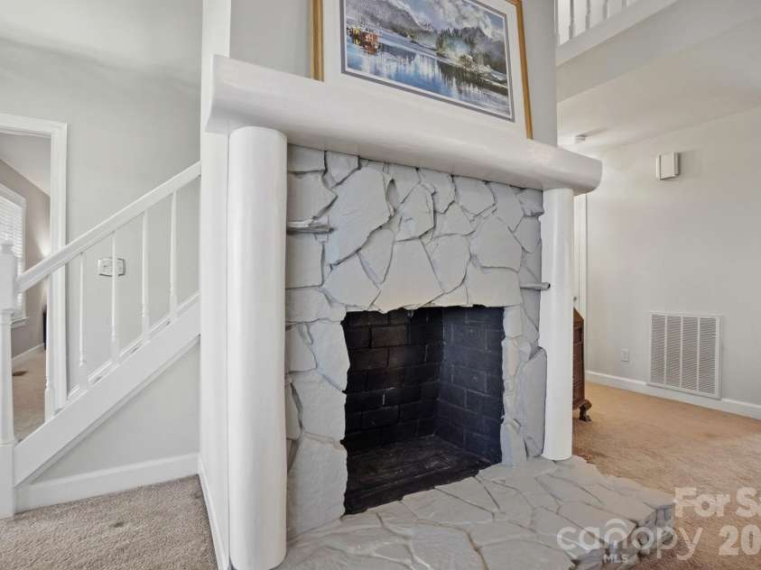 4737 Betty Davis Drive, York, SC 29745.  MLS# CAR4342456, YatesRealty ID 11374. 