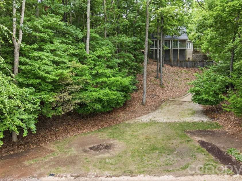 4737 Betty Davis Drive, York, SC 29745.  MLS# CAR4342456, YatesRealty ID 11374. 
