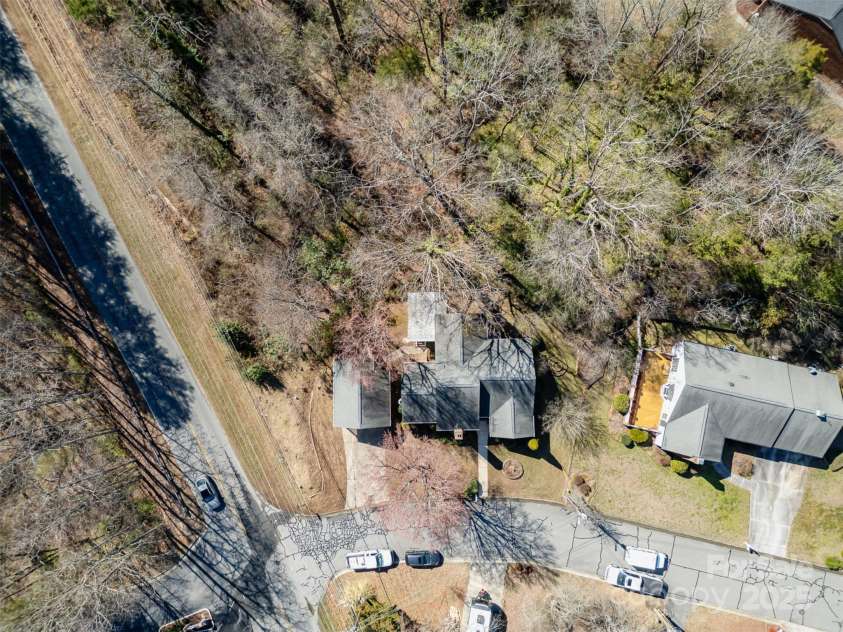 457 Birchwood Trail, Concord, NC 28025.  MLS# CAR4223374, YatesRealty ID 11376. 