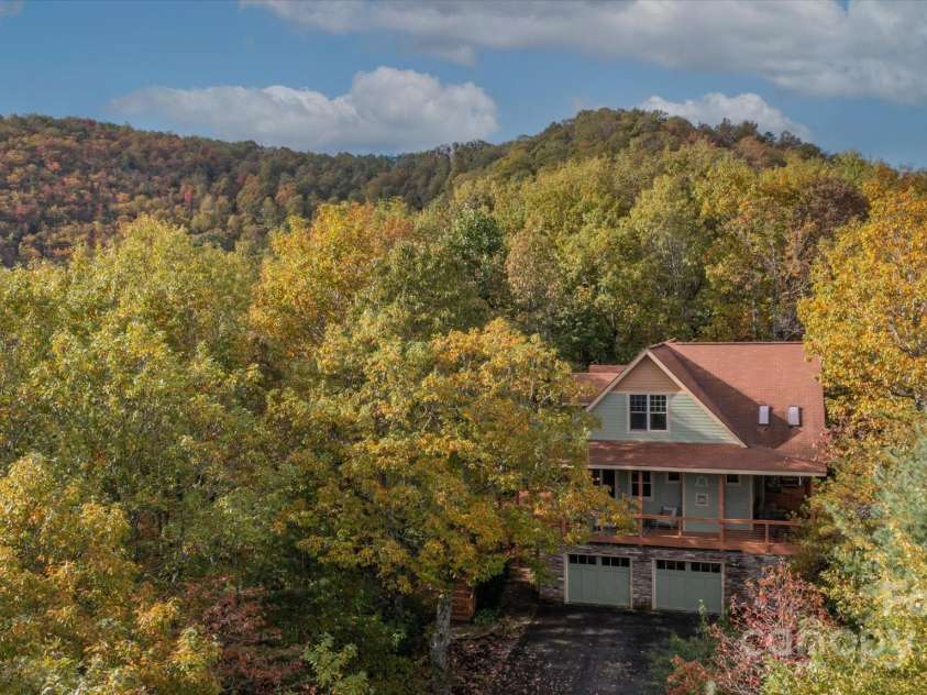 94 Davey Crockett Road, Fairview, NC 28730.  MLS# CAR4310188, YatesRealty ID 11377. Aerial Image