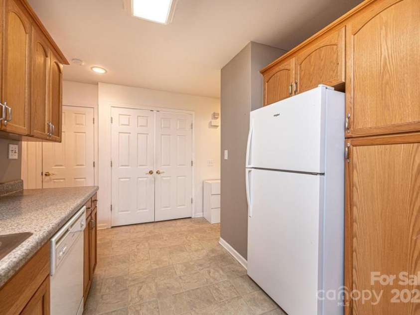 1687 Golden Cedar Lane, Newton, NC 28658.  MLS# CAR4329219, YatesRealty ID 1138. 