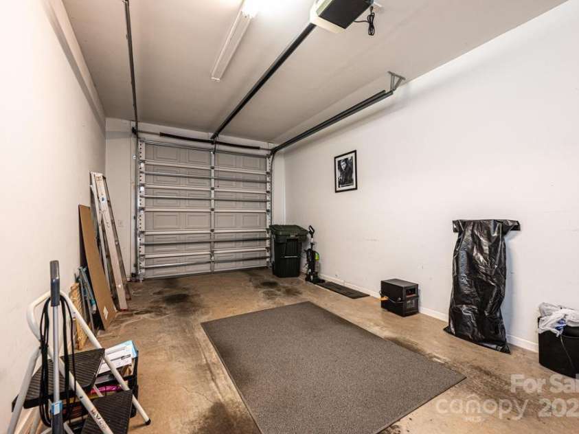 1687 Golden Cedar Lane, Newton, NC 28658.  MLS# CAR4329219, YatesRealty ID 1138. 