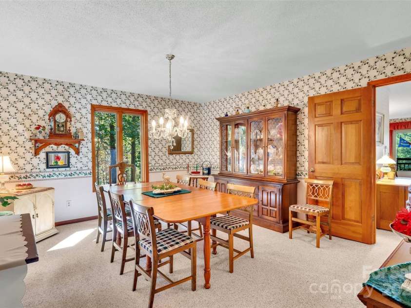 636 Cherokee Trace, Lake Toxaway, NC 28747.  MLS# CAR4191342, YatesRealty ID 1138. 