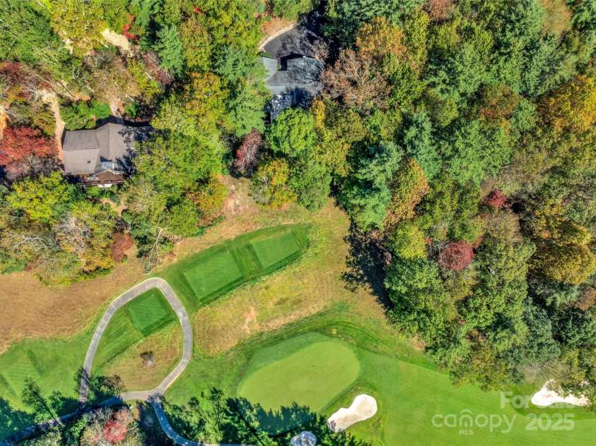 636 Cherokee Trace, Lake Toxaway, NC 28747.  MLS# CAR4191342, YatesRealty ID 1138. 