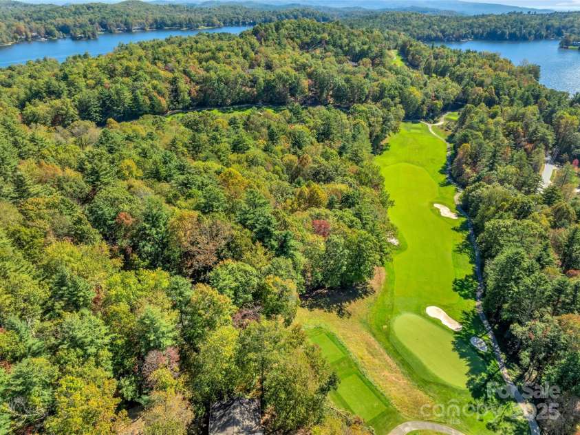 636 Cherokee Trace, Lake Toxaway, NC 28747.  MLS# CAR4191342, YatesRealty ID 1138. 