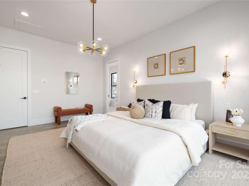 17201 Green Hill Road, Charlotte, NC 28278.  MLS# CAR4224530, YatesRealty ID 11380. 