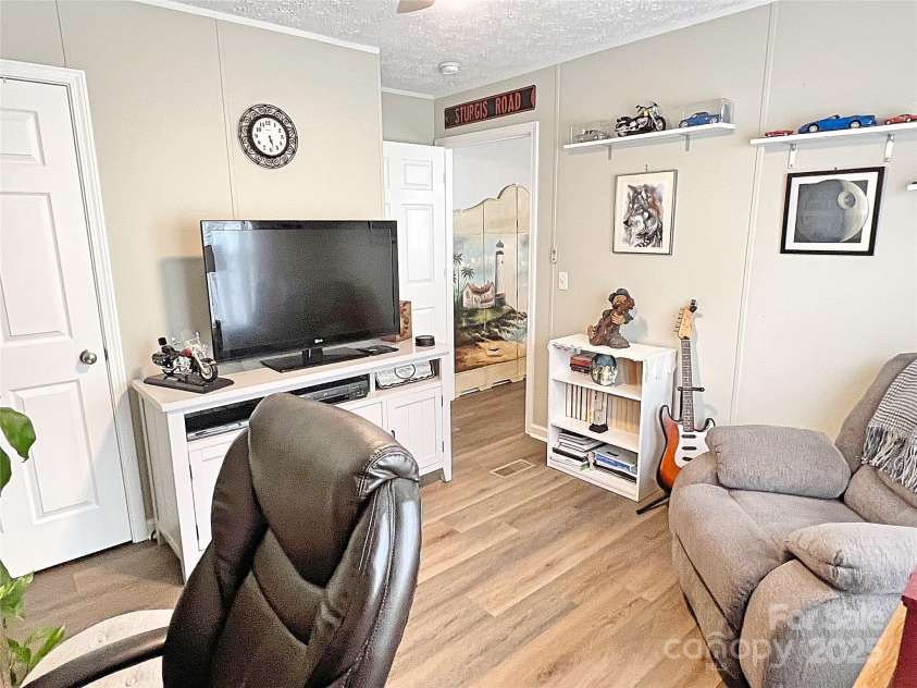 2170 Watson Road, Lenoir, NC 28645.  MLS# CAR4253929, YatesRealty ID 11381. 