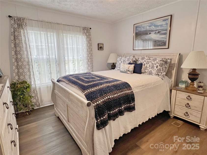 2170 Watson Road, Lenoir, NC 28645.  MLS# CAR4253929, YatesRealty ID 11381. 