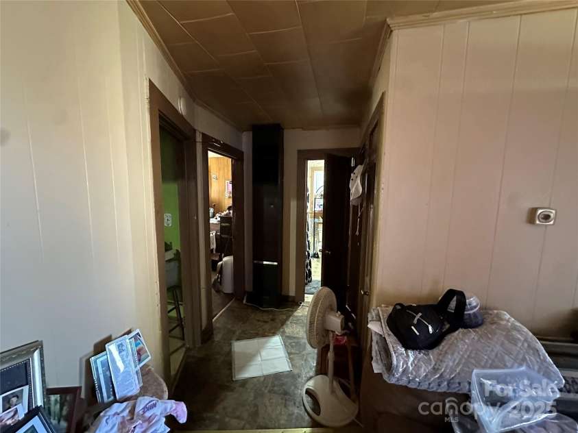 375 Shasta Lane, Lenoir, NC 28645.  MLS# CAR4220779, YatesRealty ID 11383. 