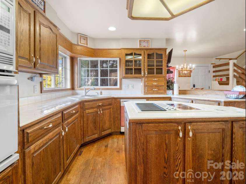 92 Rodaeo Drive, Columbus, NC 28722.  MLS# CAR4331435, YatesRealty ID 11383. Kitchen