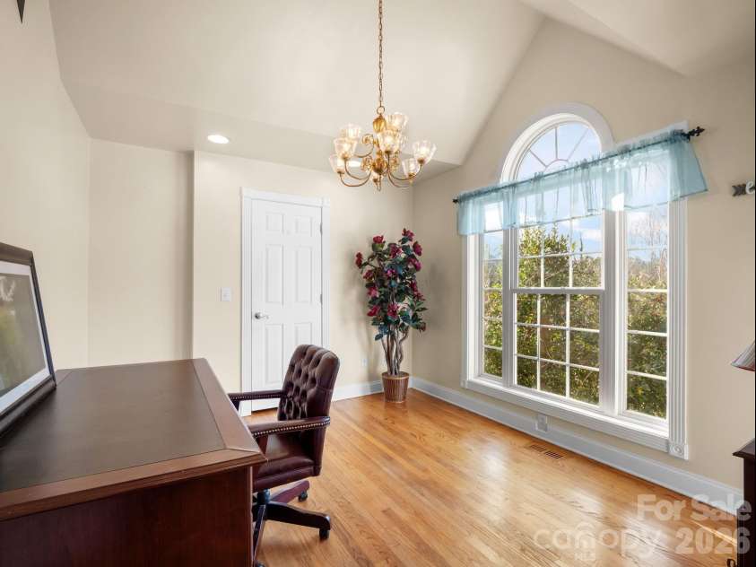 92 Rodaeo Drive, Columbus, NC 28722.  MLS# CAR4331435, YatesRealty ID 11383. Office or flex room