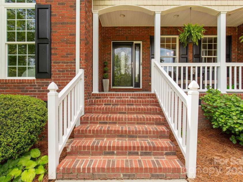 728 Palmers Place, Rock Hill, SC 29730.  MLS# CAR4251462, YatesRealty ID 11387. 