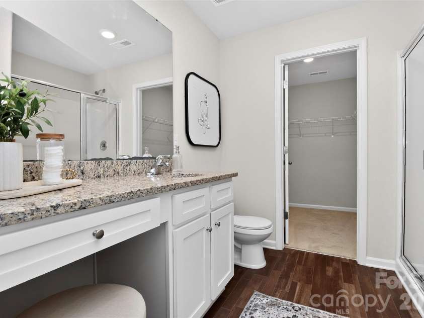 3124 Wynn Way, Charlotte, NC 28215.  MLS# CAR4356542, YatesRealty ID 11388. 