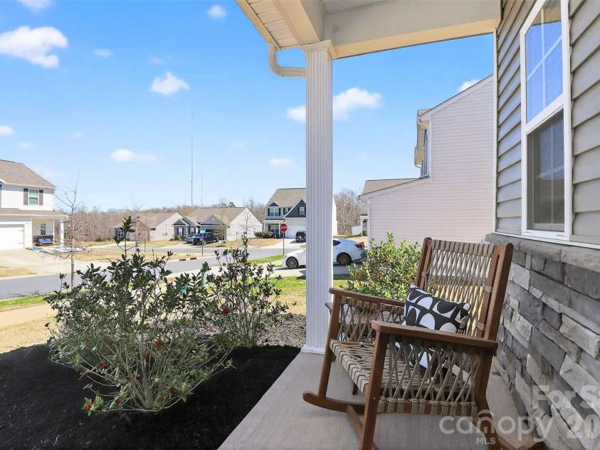 3124 Wynn Way, Charlotte, NC 28215.  MLS# CAR4356542, YatesRealty ID 11388. 