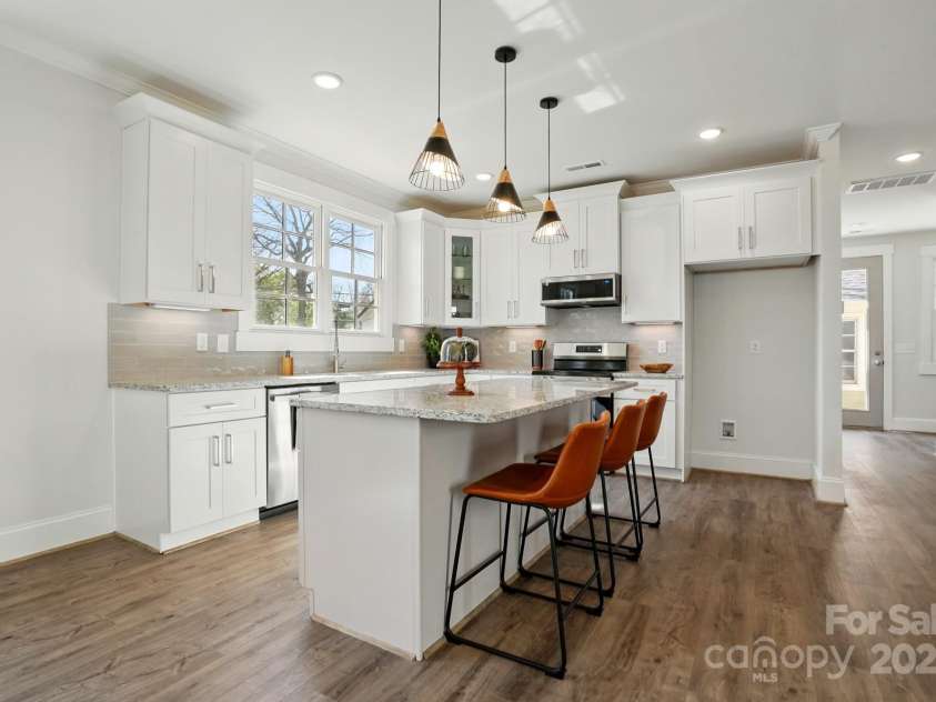68 Cabarrus Avenue, Concord, NC 28025.  MLS# CAR4242492, YatesRealty ID 11388. 