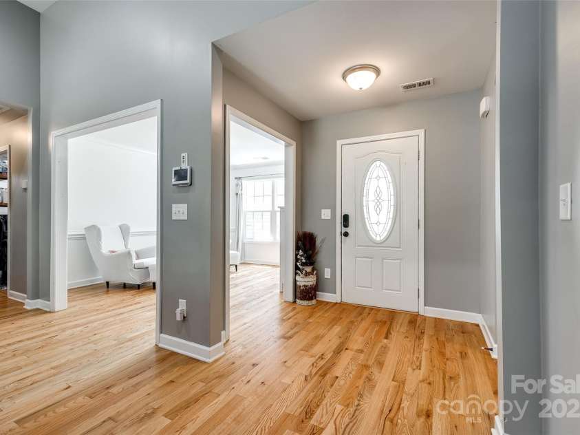 1006 Chambers Road, York, SC 29745.  MLS# CAR4249796, YatesRealty ID 11389. 