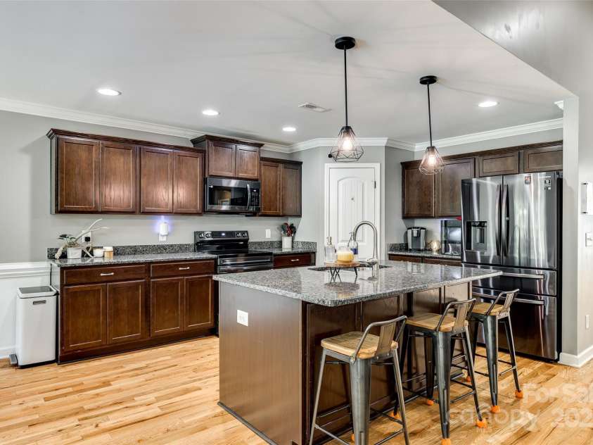 1006 Chambers Road, York, SC 29745.  MLS# CAR4249796, YatesRealty ID 11389. 