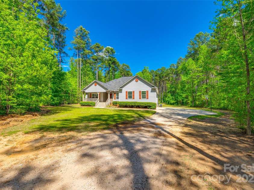 1006 Chambers Road, York, SC 29745.  MLS# CAR4249796, YatesRealty ID 11389. 