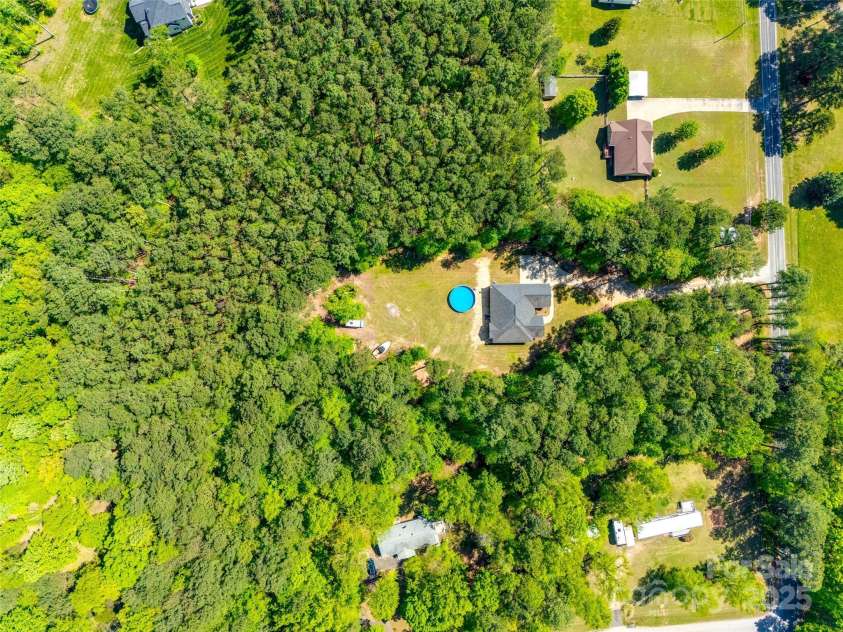 1006 Chambers Road, York, SC 29745.  MLS# CAR4249796, YatesRealty ID 11389. 