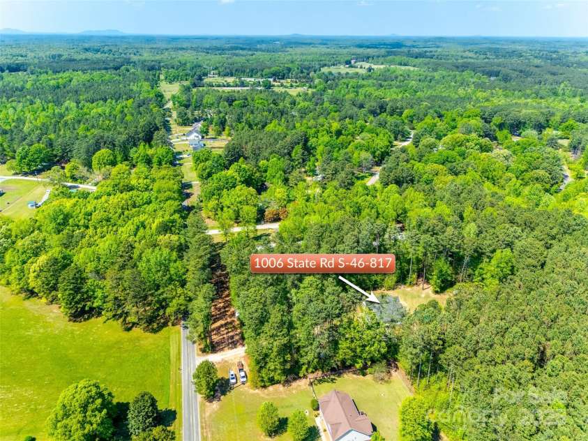 1006 Chambers Road, York, SC 29745.  MLS# CAR4249796, YatesRealty ID 11389. 