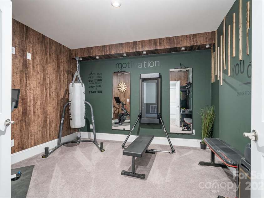 14018 Promenade Drive, Huntersville, NC 28078.  MLS# CAR4216690, YatesRealty ID 11390. Home gym