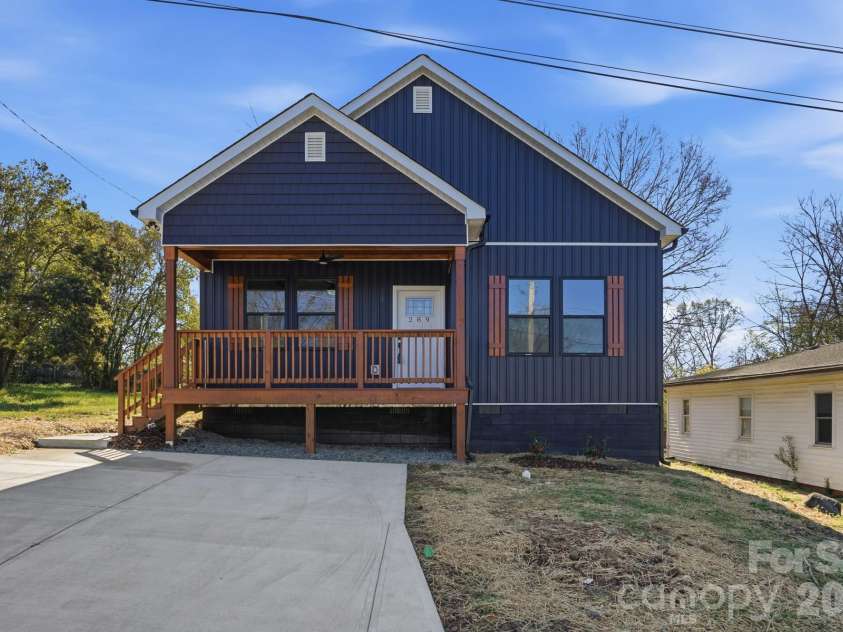 289 hilltop Avenue, Concord, NC 28025.  MLS# CAR4355325, YatesRealty ID 11391. 