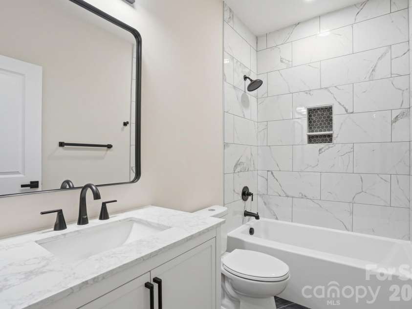 289 hilltop Avenue, Concord, NC 28025.  MLS# CAR4355325, YatesRealty ID 11391. 