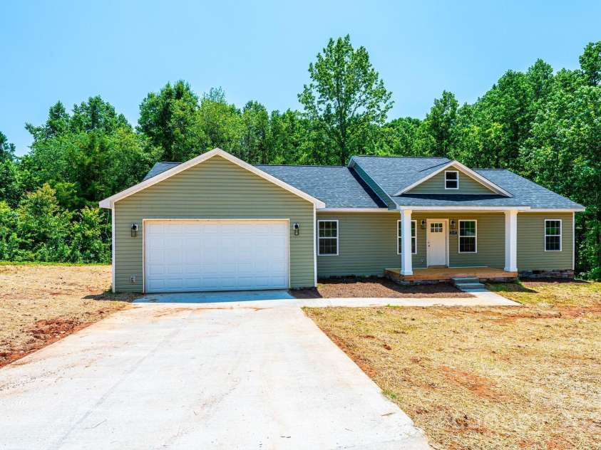 1127 Mckay Road, Newton, NC 28658.  MLS# CAR4240985, YatesRealty ID 11392. 