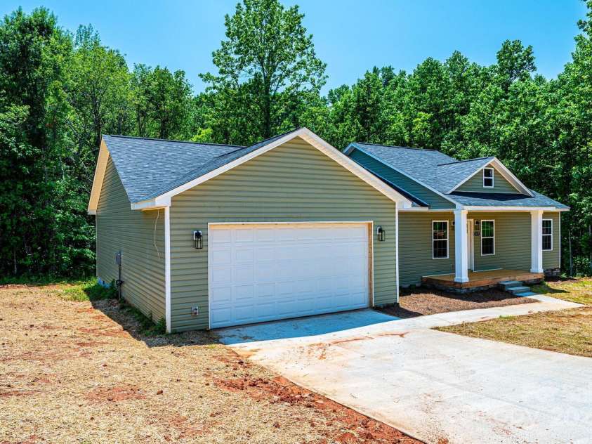 1127 Mckay Road, Newton, NC 28658.  MLS# CAR4240985, YatesRealty ID 11392. 