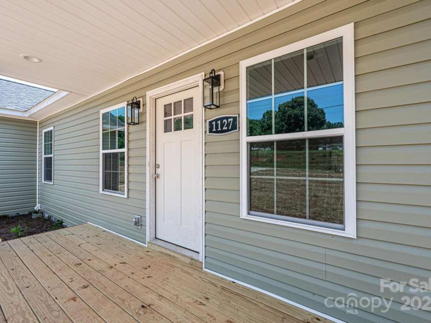 1127 Mckay Road, Newton, NC 28658.  MLS# CAR4240985, YatesRealty ID 11392. 