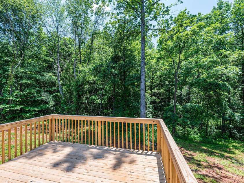 1127 Mckay Road, Newton, NC 28658.  MLS# CAR4240985, YatesRealty ID 11392. 