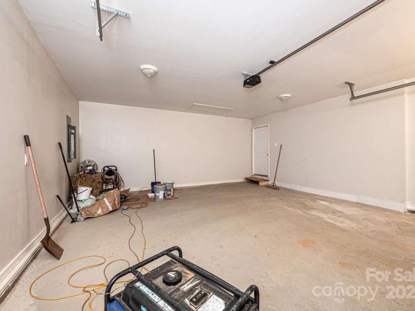 1127 Mckay Road, Newton, NC 28658.  MLS# CAR4240985, YatesRealty ID 11392. 